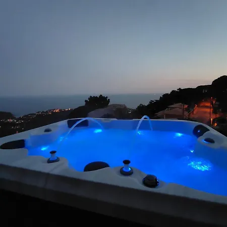 Rapanui Piscina Y Jacuzzi Privados Lloret de Mar
